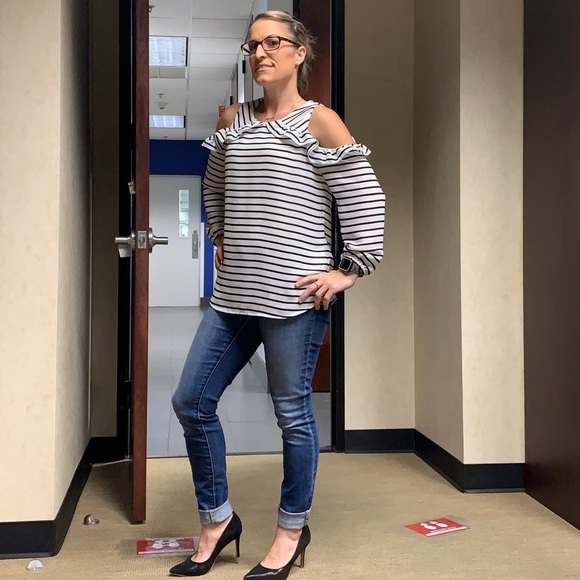 Meet your Posher, Crystal - Picture 3 of 3